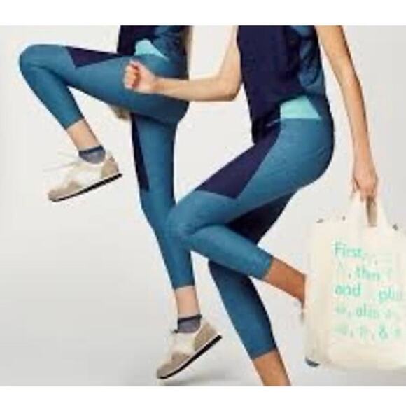 OUTDOOR VOICES x Classpass Collab Colorblock Crop Workout Leggings Size Small - Picture 1 of 8
